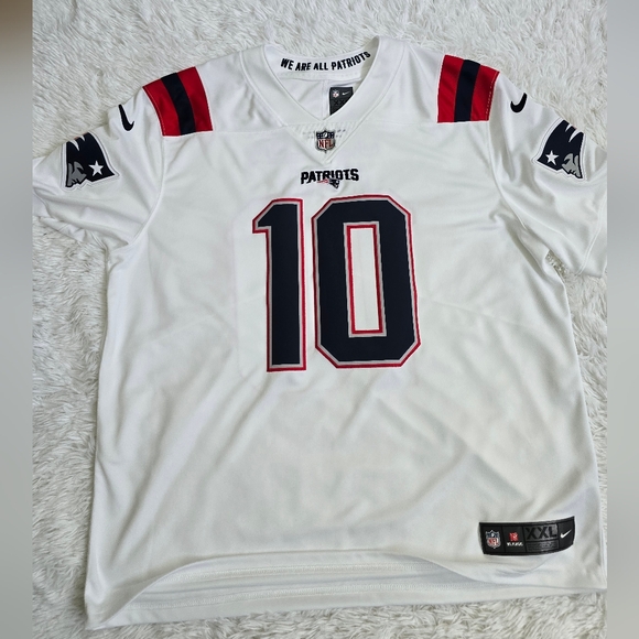 Mac Jones New England Patriots White #10 Men’s  Stitched Jersey - Picture 1 of 6